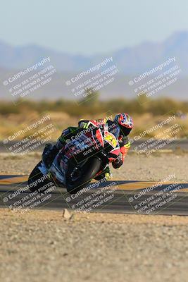 media/Dec-09-2023-SoCal Trackdays (Sat) [[76a8ac2686]]/Turn 15 Set 1 (230pm)/
